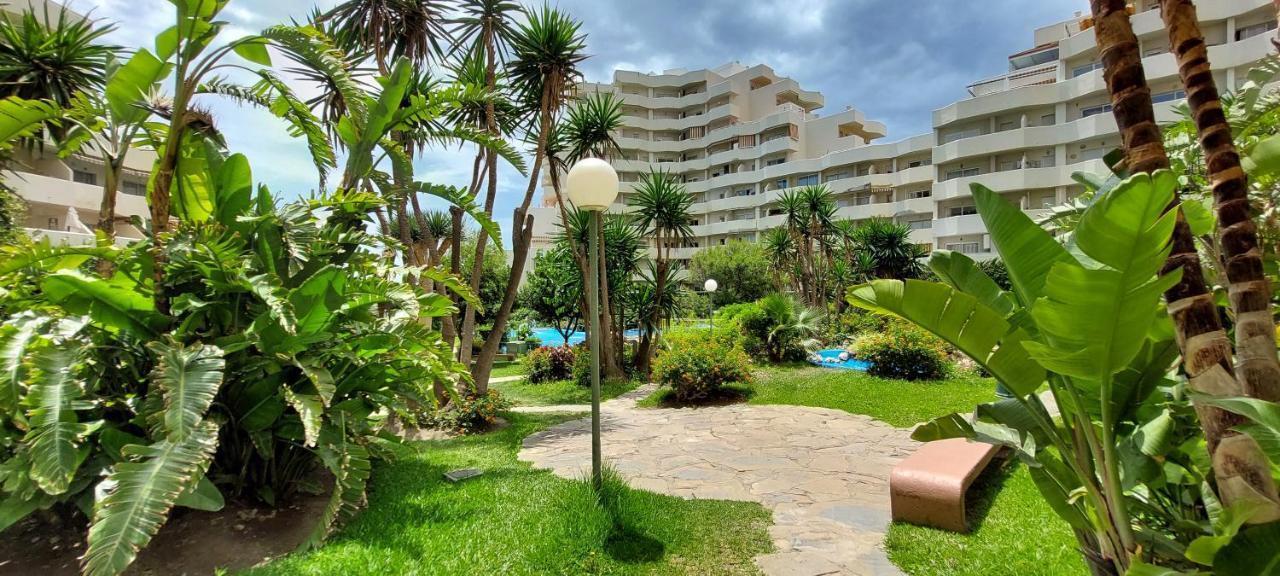 Benal Beach Vibe Benalmadena Luaran gambar