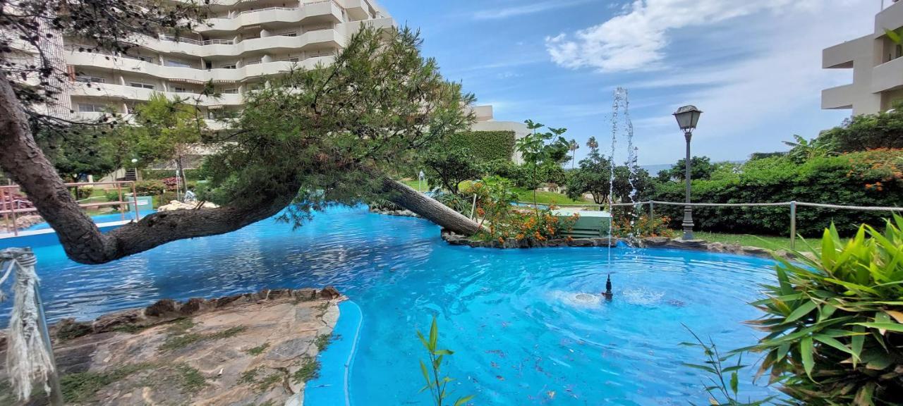 Benal Beach Vibe Benalmadena Luaran gambar